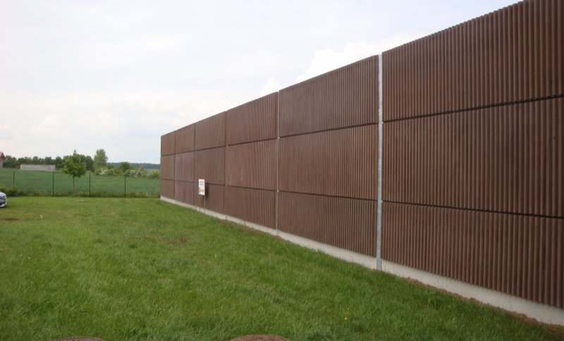 Betonová protihluková stěna Liadur - PHS Dobrovíz