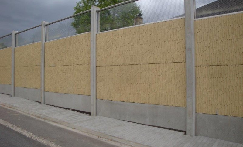 Transparentní protihluková stěna silnice I/13, Jítrava